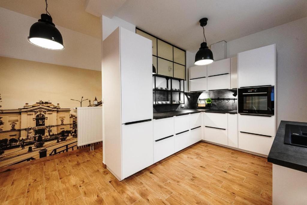 Apartament Loft Apartment บีเอสโก-เบียวา ภายนอก รูปภาพ